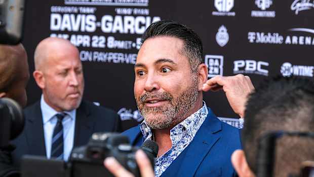 Oscar de la Hoya criticó el espectáculo de la pelea Canelo ante Charlo